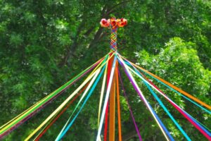 Maypole.